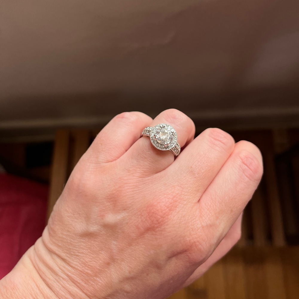 Premier Designs Westbury Ring